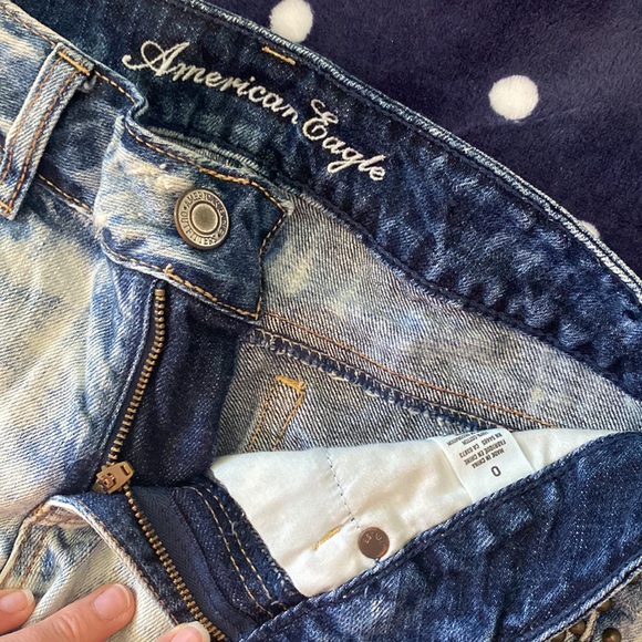 American eagle jean shorts like new worn maybe once - Picture 2 of 4